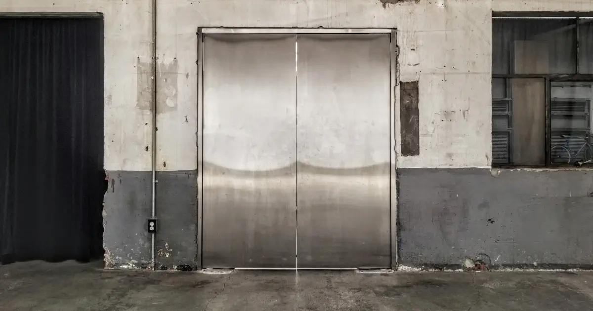 An unkept lift